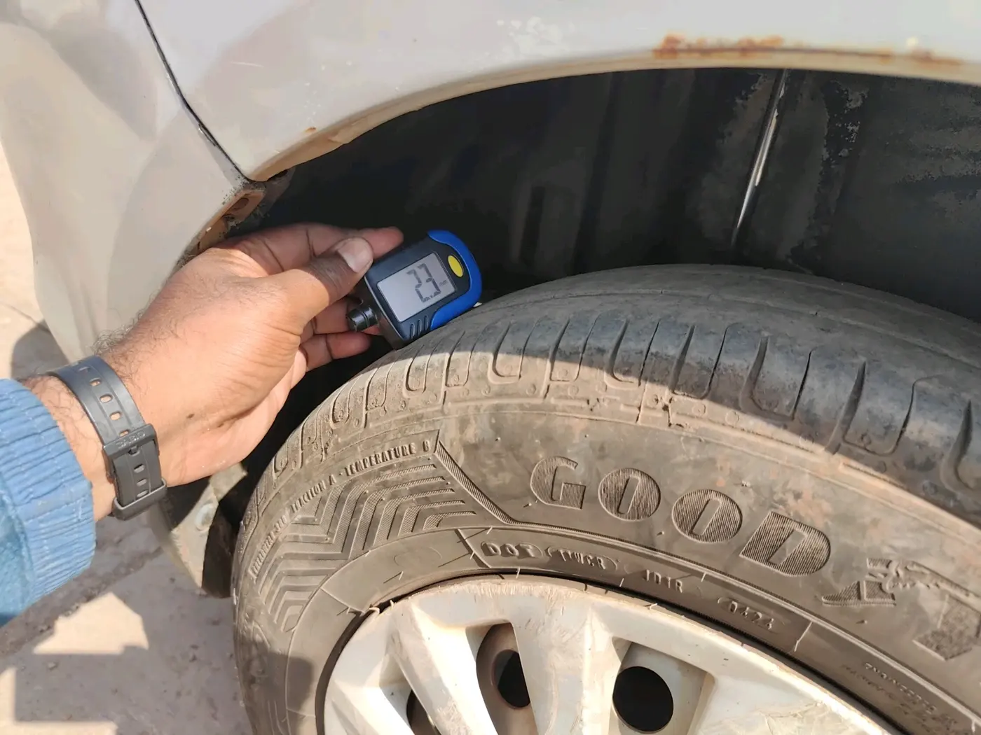 2018 Maruti Swift Dzire TOUR S PETROL, Petrol, Manual, 53,000 km, tyre