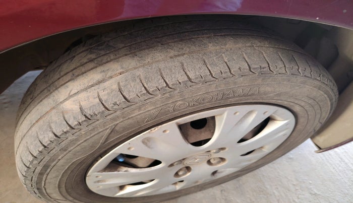 2013 Honda Amaze 1.2L I-VTEC S, CNG, Manual, 87,150 km, tyre