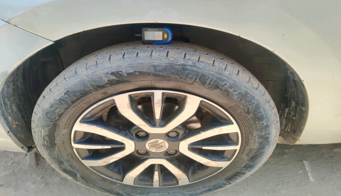 2019 Maruti Celerio VXI CNG, CNG, Manual, 67,485 km, tyre