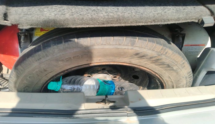 2019 Maruti Celerio VXI CNG, CNG, Manual, 67,485 km, tyre