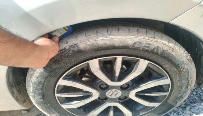 2019 Maruti Celerio VXI CNG, CNG, Manual, 67,485 km, tyre