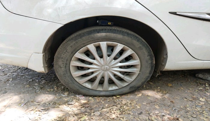 2016 Maruti Ciaz VDI+ SHVS, Diesel, Manual, 1,40,651 km, tyre