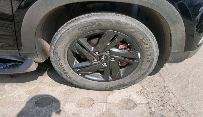 2023 Hyundai Creta SX 1.5 PETROL, Petrol, Manual, 55,140 km, tyre