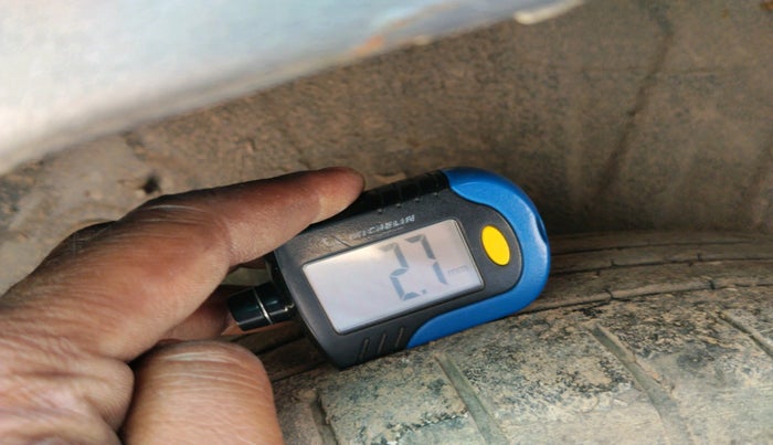 2012 Hyundai i20 MAGNA 1.2, CNG, Manual, 64,189 km, tyre