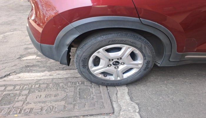 2021 KIA SONET HTX 1.0 IMT, Petrol, Manual, 7,383 km, tyre