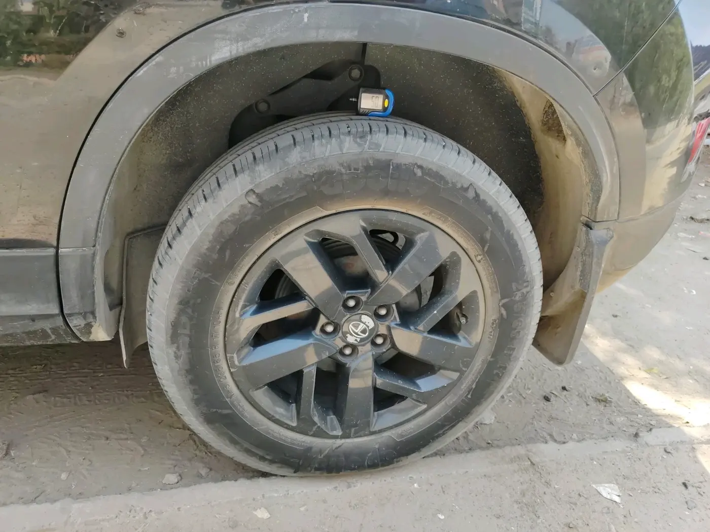 2020 Tata Harrier XZA PLUS 2.0L DARK EDITION, Diesel, Automatic, 1,44,900 km, tyre