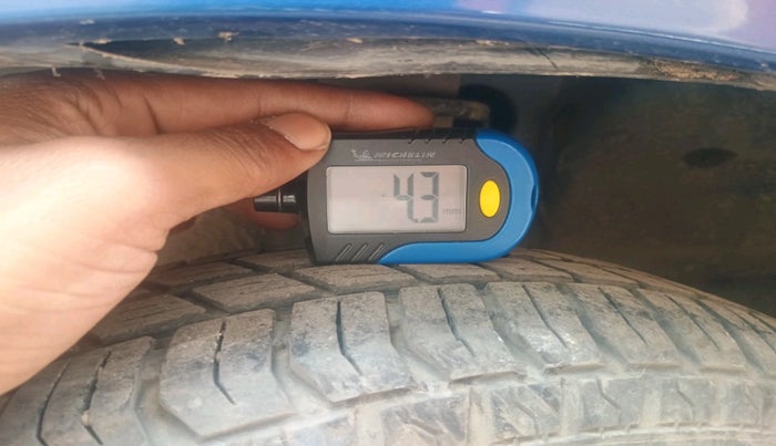 2015 Maruti Alto 800 LXI, Petrol, Manual, 29,171 km, tyre