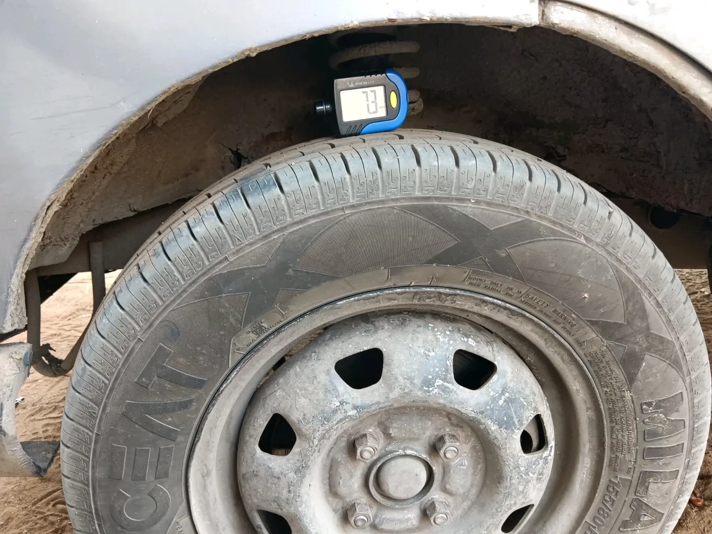 2016 Maruti Eeco 5 STR WITH A/C+HTR, CNG, Manual, 1,28,999 km, tyre