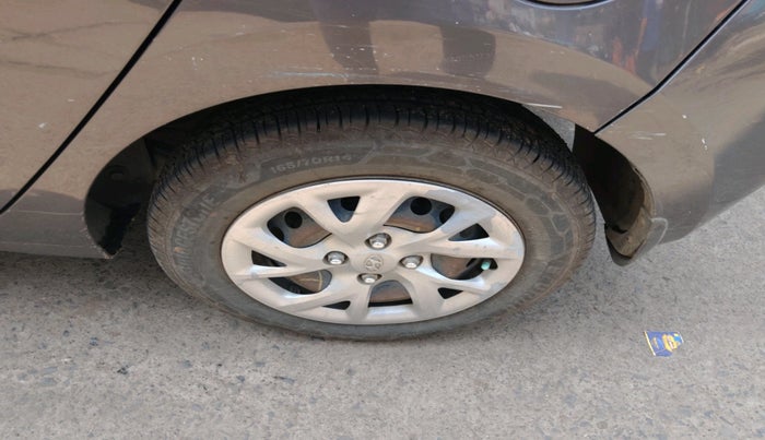 2017 Hyundai Grand i10 SPORTZ 1.2 KAPPA VTVT, Petrol, Manual, 95,111 km, tyre