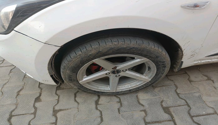 2019 Hyundai Elite i20 MAGNA PLUS 1.2, Petrol, Manual, 80,924 km, tyre