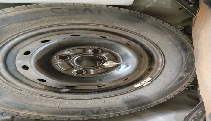 2018 Maruti Alto 800 LXI, Petrol, Manual, 77,950 km, tyre