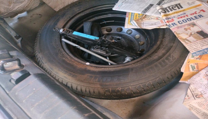 2020 Hyundai Elite i20 SPORTZ PLUS 1.2, Petrol, Manual, 68,716 km, tyre