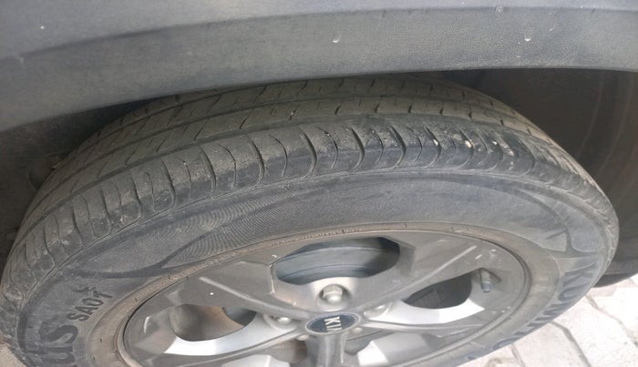 2020 KIA SELTOS HTK PLUS 1.5, Petrol, Manual, 46,288 km, tyre