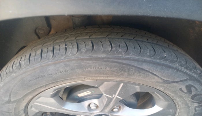 2020 KIA SELTOS HTK PLUS 1.5, Petrol, Manual, 46,288 km, tyre