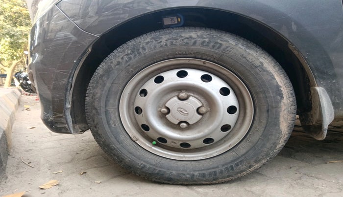 2012 Hyundai i10 ERA 1.1, Petrol, Manual, 30,188 km, tyre