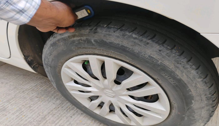 2021 Maruti Dzire VXI, Petrol, Manual, 43,113 km, tyre