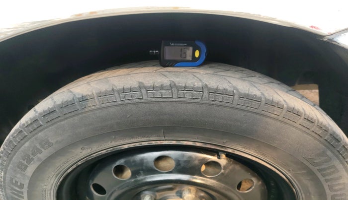 2017 Maruti Swift Dzire TOUR DIESEL, Diesel, Manual, 2,29,753 km, tyre