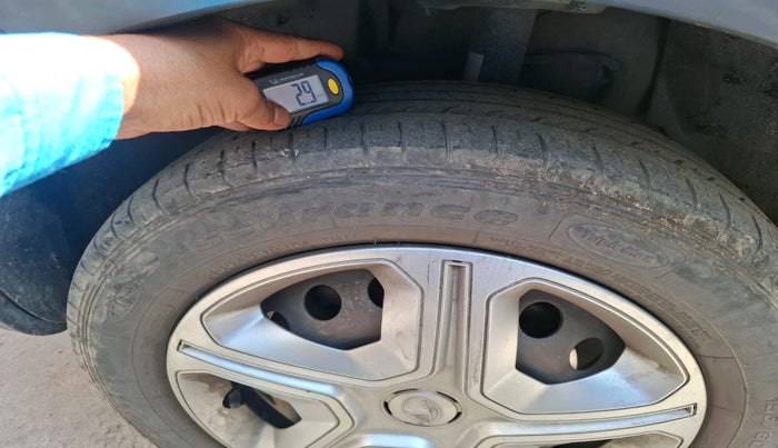 2019 Tata NEXON XM PETROL, Petrol, Manual, 44,479 km, tyre