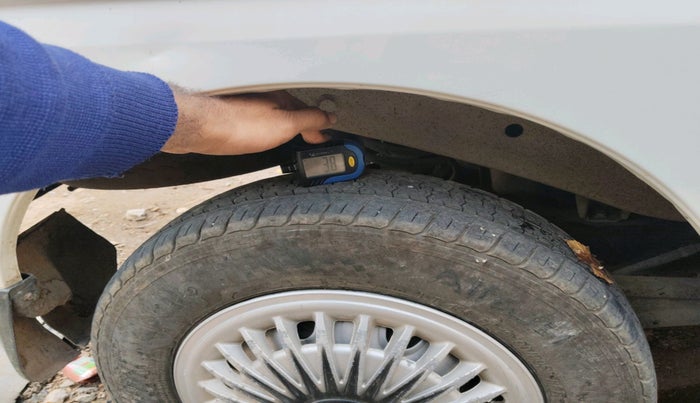 2017 Maruti Eeco 5 STR WITH A/C+HTR, Petrol, Manual, 97,508 km, tyre