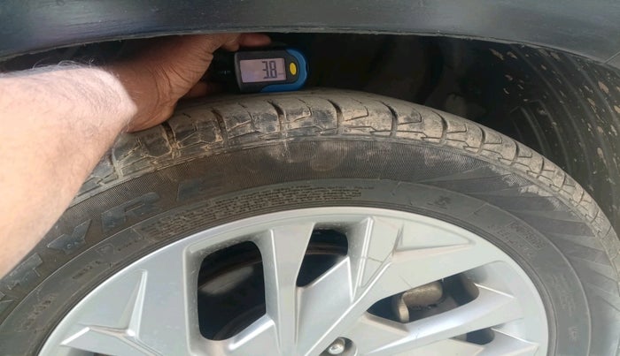 2023 Hyundai Creta SX 1.5 PETROL, Petrol, Manual, 29,601 km, tyre