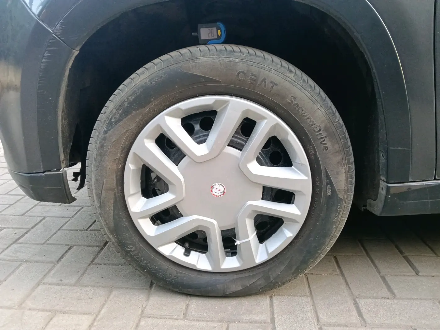 2019 Maruti Vitara Brezza VDI, Diesel, Manual, 76,902 km, tyre