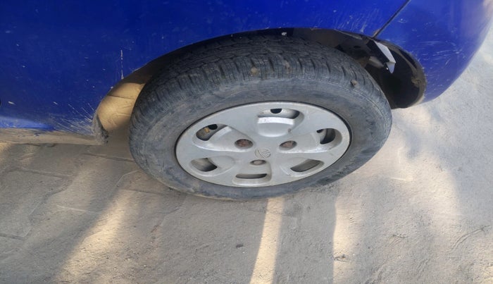 2014 Tata Nano TWIST XT, Petrol, Manual, 37,726 km, tyre