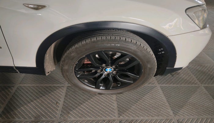 2013 BMW X3 XDRIVE 20D, Diesel, Automatic, 1,35,931 km, tyre