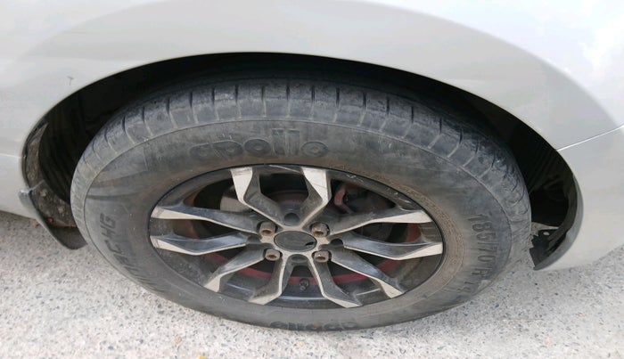 2014 Hyundai i20 MAGNA (O) 1.2, CNG, Manual, 96,710 km, tyre