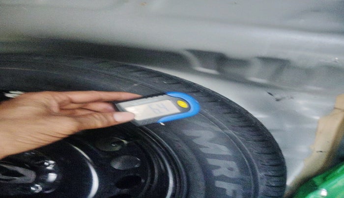 2020 Maruti Baleno DELTA PETROL 1.2, Petrol, Manual, 52,778 km, tyre