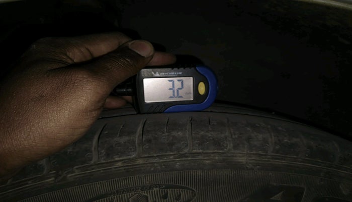 2016 Maruti Swift Dzire ZXI, Petrol, Manual, 73,255 km, tyre