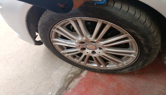 2012 Mercedes Benz E Class E 220 CDI ELEGANCE, Diesel, Automatic, 37,736 km, tyre