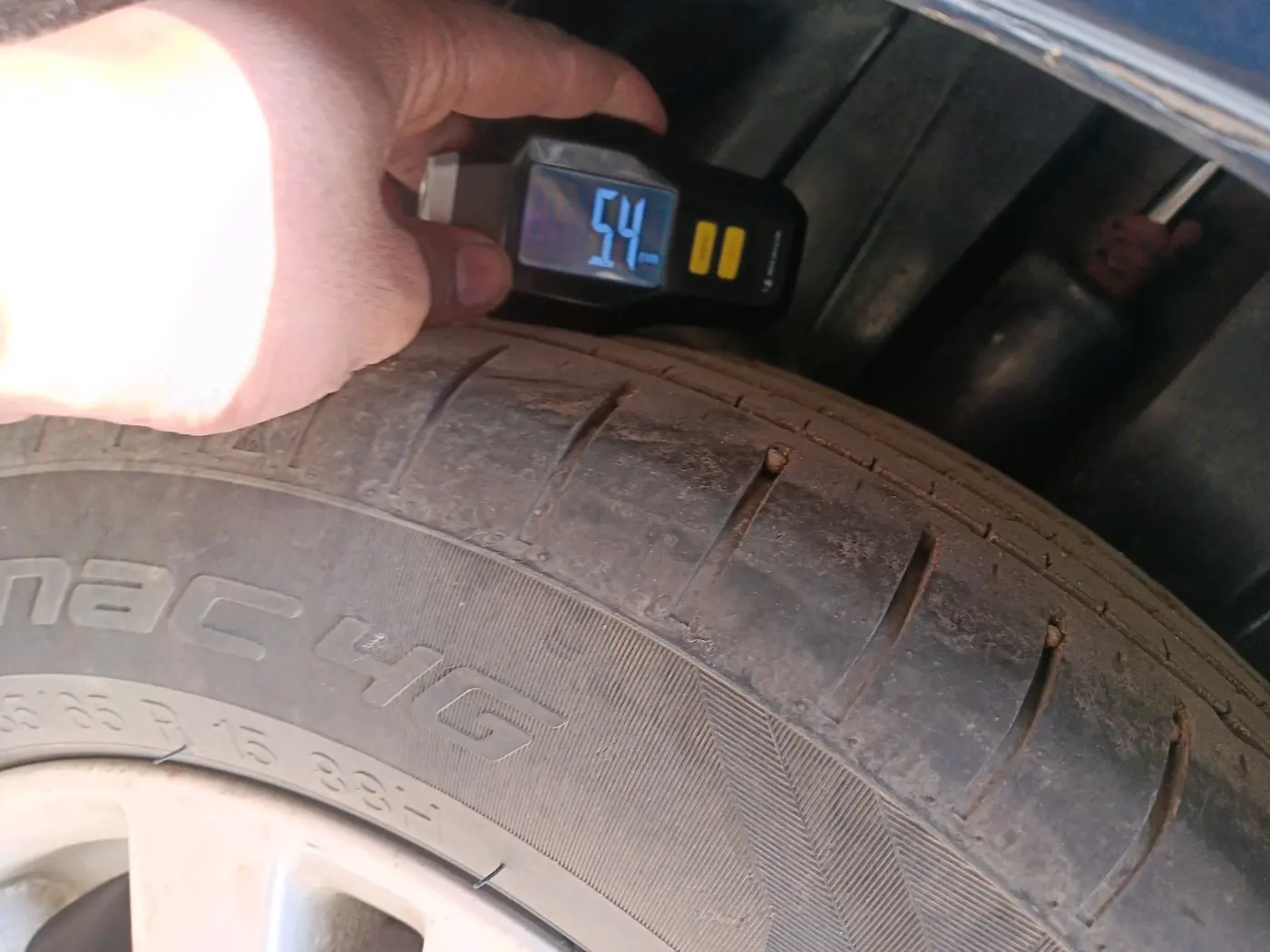 2016 Maruti Ertiga VXI AT, Petrol, Automatic, 46,744 km, tyre