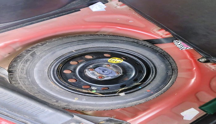 2018 Maruti Swift ZDI PLUS, Diesel, Manual, 99,013 km, tyre