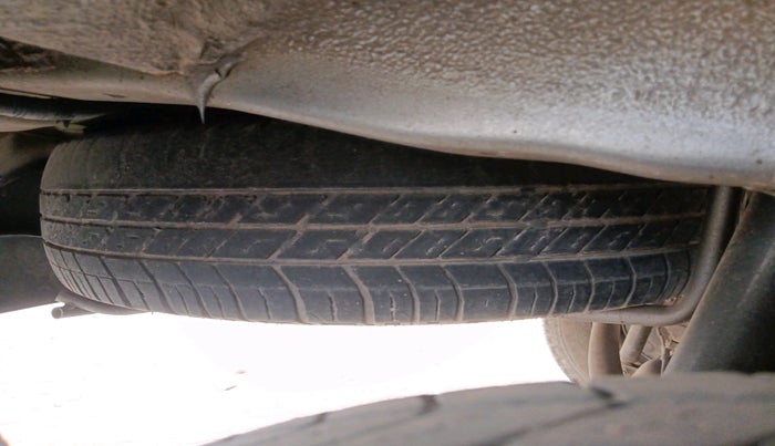 2020 Maruti Eeco 5 STR WITH A/C+HTR, Petrol, Manual, 28,351 km, tyre