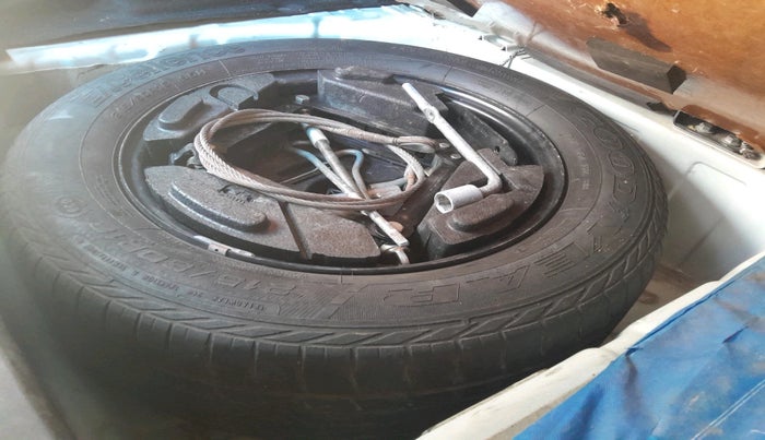 2018 Tata NEXON XZ PLUS DIESEL, Diesel, Manual, 1,24,855 km, tyre