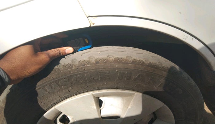 2019 Maruti Eeco 5 STR WITH A/C+HTR, CNG, Manual, 39,659 km, tyre