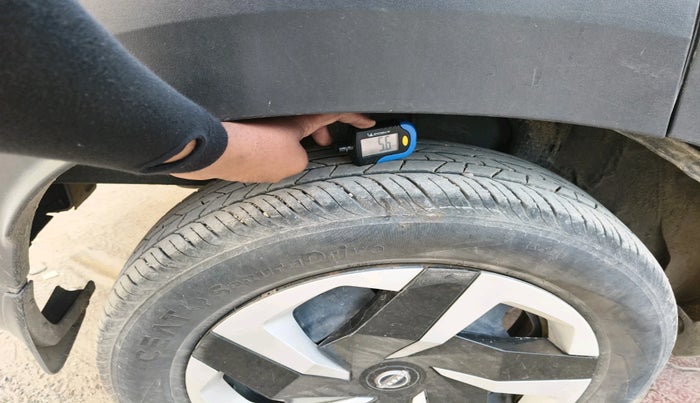 2022 Nissan MAGNITE XL, Petrol, Manual, 32,258 km, tyre