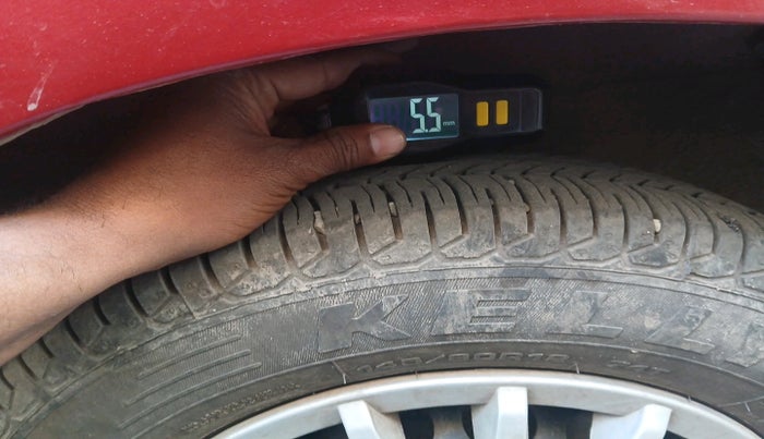 2015 Maruti Alto 800 LXI, Petrol, Manual, 24,338 km, tyre