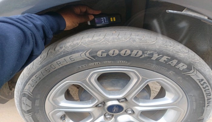 2018 Ford Ecosport TITANIUM + 1.5L PETROL AT, Petrol, Automatic, 1,09,657 km, tyre