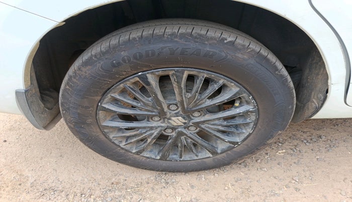 2020 Maruti Ertiga VXI AT SHVS, Petrol, Automatic, 94,707 km, tyre