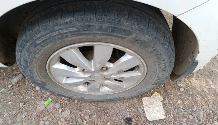 2014 Hyundai i20 ASTA 1.4 CRDI, Diesel, Manual, 1,22,032 km, tyre