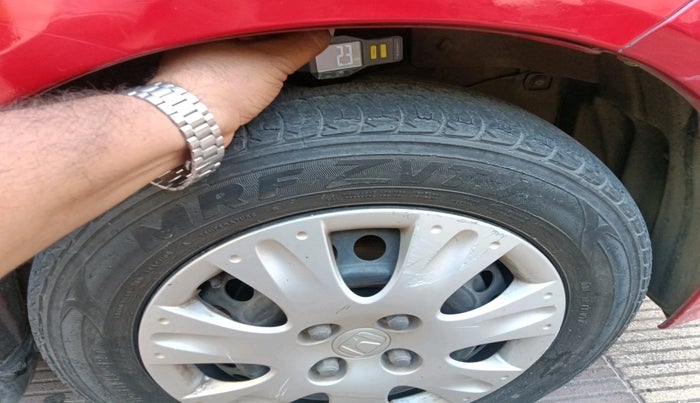 2012 Honda Brio S MT, Petrol, Manual, 47,332 km, tyre