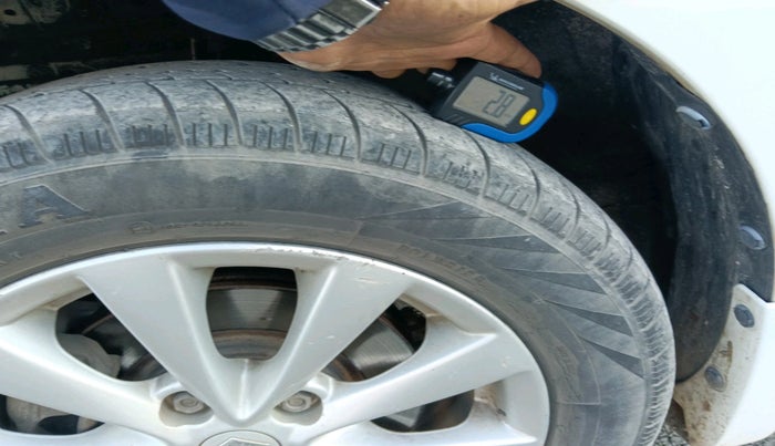 2015 Maruti Ertiga VDI, Diesel, Manual, 90,520 km, tyre