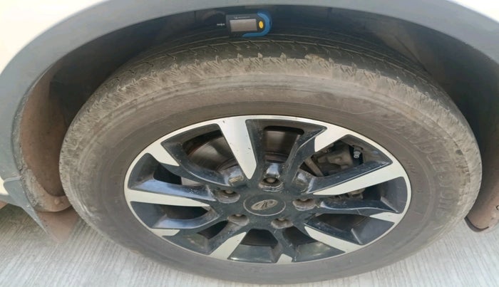 2019 Mahindra XUV500 W11 AT, Diesel, Automatic, 62,350 km, tyre