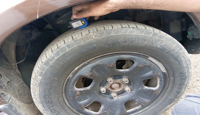 2015 Renault Duster 85 PS RXL DIESEL, Diesel, Manual, 93,983 km, tyre