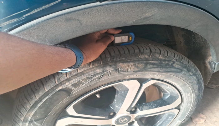 2022 Tata NEXON EV XZ PLUS, Electric, Automatic, 58,801 km, tyre