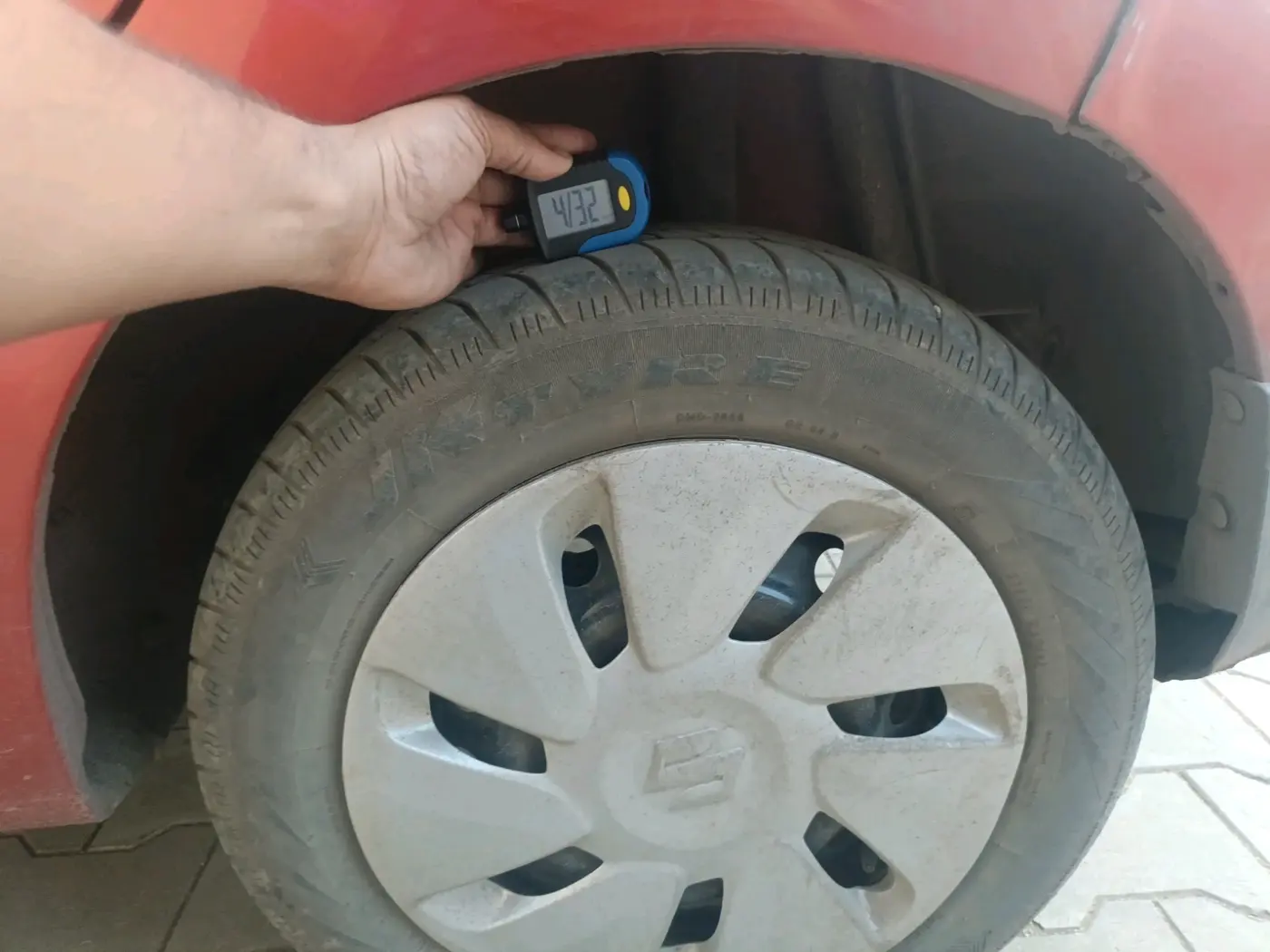 2020 Maruti Celerio VXI AMT, Petrol, Automatic, 32,134 km, tyre
