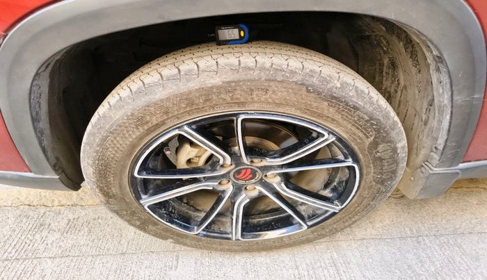 2023 Maruti Grand Vitara DELTA SMART HYBRID AT, Petrol, Automatic, 23,331 km, tyre