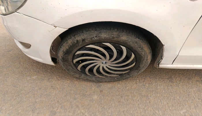 2012 Skoda Rapid AMBITION 1.6 TDI CR MT, Diesel, Manual, 1,56,608 km, tyre