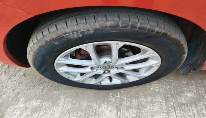 2019 Maruti Swift ZXI, Petrol, Manual, 45,438 km, tyre